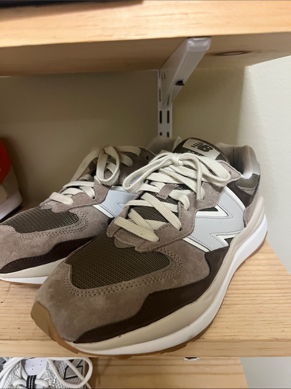 New Balance Men's Multitone Brown & White Suede Mesh Sneaker